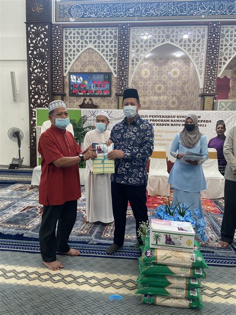 Masjid Dan Surau Dun Batu Maung Terima Sumbangan Imarahkan Ramadan