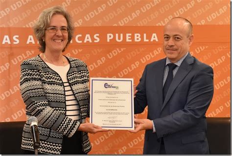 Licenciatura en Nutrición de la UDLAP recibe acreditación por parte de