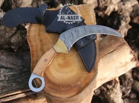 Damascus Karambit Hand Forged Karambit Knife