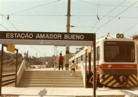 Fepasa TUE Toshiba pintura Rio Claro na remodelada estação de ZAB