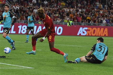 Roma Venezia Porta Stregata E Traverse Per I Giallorossi Nell