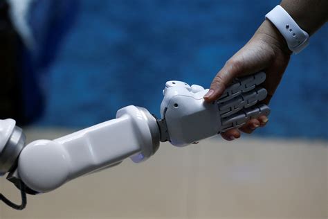 How robotic process and intelligent automation are altering government ...