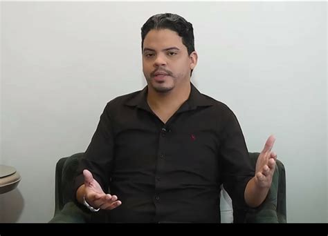 Em entrevista Luciano esclarece seu afastamento e atribui operação da