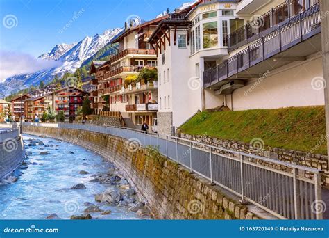 Houses in Zermatt Alpine Village, Switzerland Editorial Stock Image ...