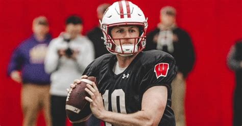 Greg McElroy Believes Tyler Van Dyke Could Make Wisconsin Dangerous On3