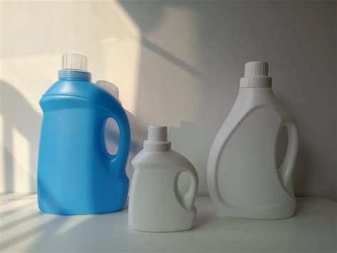 HDPE Liquid Detergent Bottle For Packaging Manufacturer HDPE Liquid