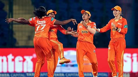 Wpl Deepti Sharma Knock In Vain As Gujarat Giants Beat Up