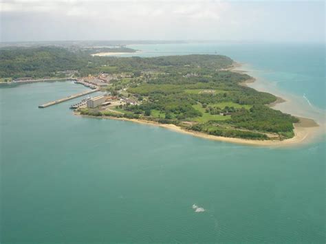 Base Naval De Aratu Local Onde Tradicionalmente Lula Passa O R Veillon