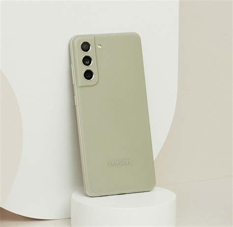 Samsung Galaxy S21 FE 5G im Test: Es gibt günstigere Alternativen - WELT
