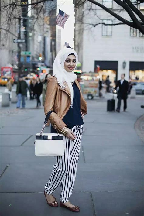 Pin By Na Eema Gamildien On Covered Modest Street Fashion Street