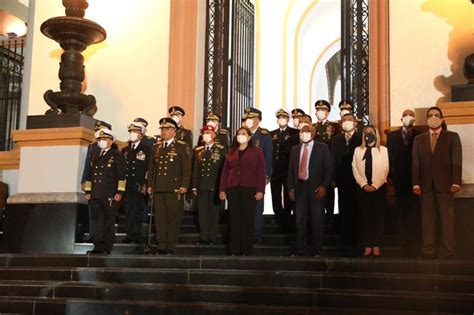 GJ Padrino López Gracias a Bolívar el pueblo de Venezuela y su FANB