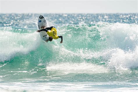 Los video highlights del día 2 de los ISA World Surfing Games DUKE