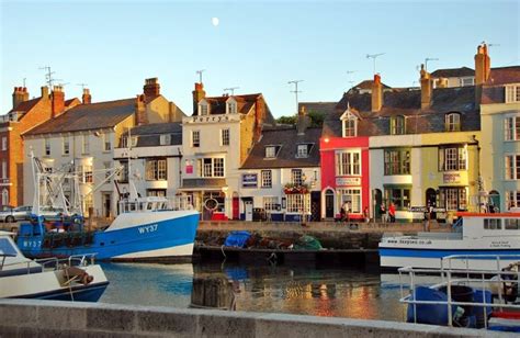 Weymouth Quaint Shops By The Harbour © Mr Eugene Birchall Geograph