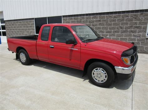 1995 Toyota Tacoma | Ray Skillman Classic Cars