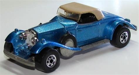 T Hunted Hot Wheels A