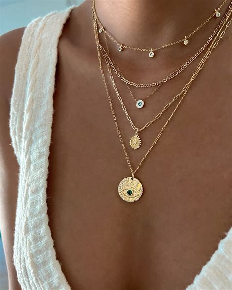 Necklaces Le Sensor Jewelry Trends Stylish Jewelry Jewelry Lookbook