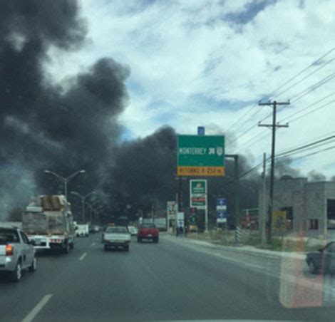 Se Incendian Bodegas En Apodaca Grupo Milenio