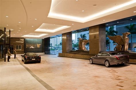 Experience Luxury at JW Marriott Marquis Miami - The Ultimate Miami Getaway