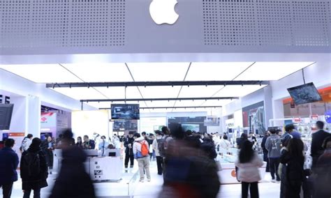 JAKA KONKURENCIJA Apple u borbi protiv rivala u Kini nude rijetke popuste na nove uređaje
