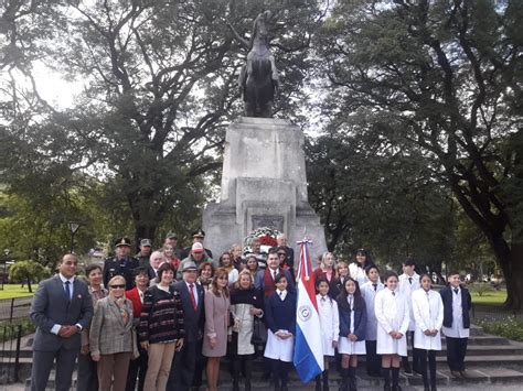 aniversario de la independencia de paraguay viernes  se festeja