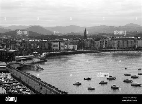 San Sebastian Bay Northern Spain Stock Photo Alamy