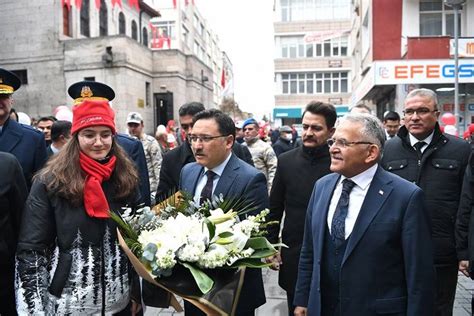 Atatürk ün Kayseri ye gelişine tarihi tören Ankara Masası