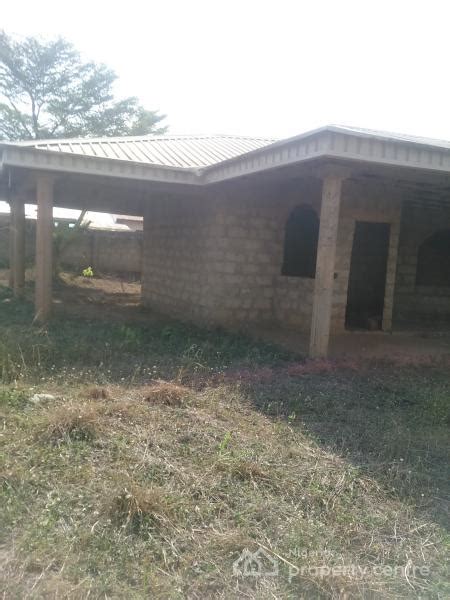 Houses for Sale in Ado-Ekiti, Ekiti, Nigeria