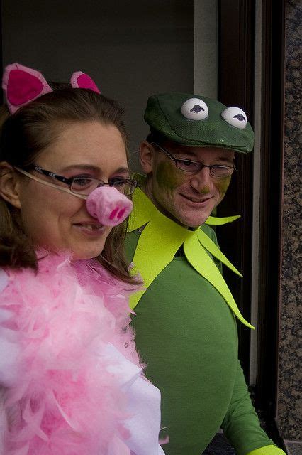 Kermit The Frog And Miss Piggy Costumes