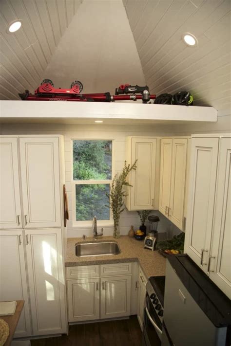 27 Clever Tiny House Kitchen Ideas (Photos) - Home Stratosphere