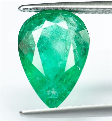 No Reserve Intense Green Zambian Emerald Ct Catawiki