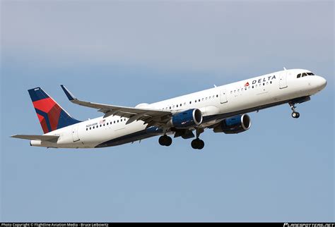 N344dn Delta Air Lines Airbus A321 211wl Photo By Flightline Aviation