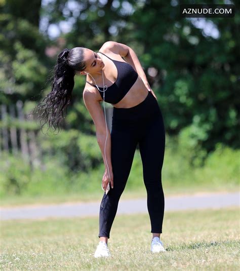 SHARI HALLIDAY Nude AZNude