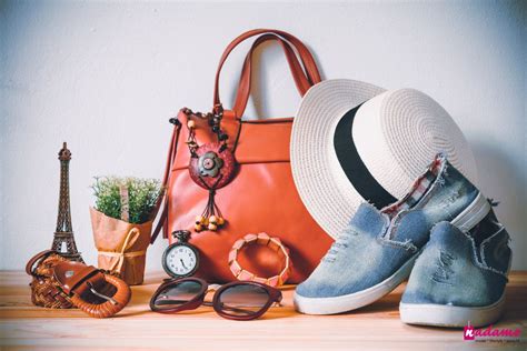 Quels Sont Les Accessoires Indispensables Pour Femme D Couvrez Ici