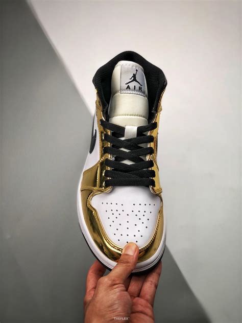 Nike 나이키 에어조던 1 미드 메탈릭골드 Air Jordan 1 Mid Se Metallic Gold Black