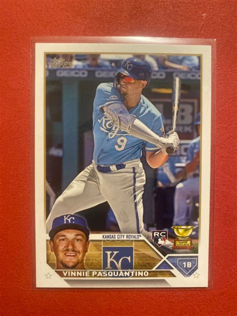 2023 Topps Series 1 Vinnie Pasquantino 302 Rookie Gold Cup Kansas City