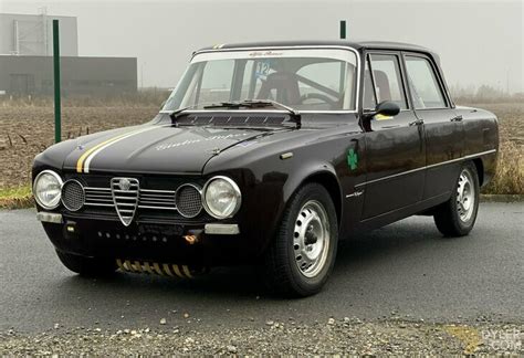 Classic 1971 Alfa Romeo Giulia 1.3 Super For Sale. Price 14 999 EUR - Dyler