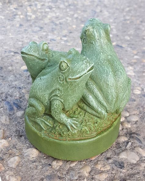 Three Frogs On A Rock Frog Garden Statue Cute Frog Concrete Etsy