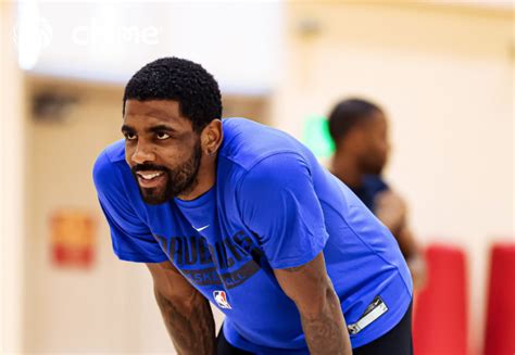 Nba Kyrie Irving稱在獨行俠被需要 在籃網不受尊重 與kd依舊是兄弟 籃球筆記