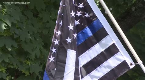 Family's 'Thin Blue Line' American flag sparks controversy after ...