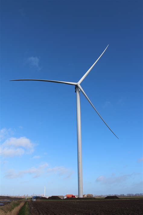 GE S Largest Onshore Wind Turbine Prototype Installed And Operating In