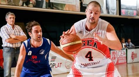 Basket Serie D La Gea Cooplat Espugna Il Parquet Del Fanalino Cus Pisa