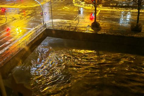 Hochwasser Warnung In Sachsen Pegel Der Chemnitz Bei Alarmstufe 3 THW