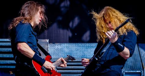 Megadeth retira Kiko Loureiro e inclui Teemu Mäntysaari em seu site oficial