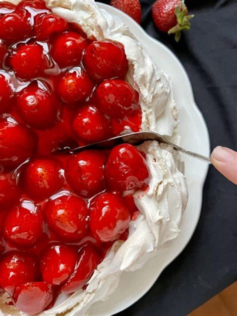 Strawberry Meringue Cake OhClary