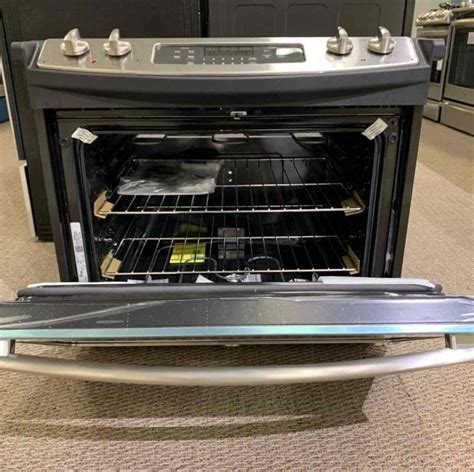 Ge 30 In 44 Cu Ft Self Cleaning Drop In Electric Range Stainless Steel All In Stock Today