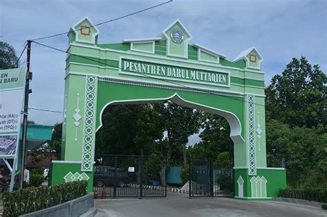 rekomendasi pondok pesantren modern  tangerang  kurikulum