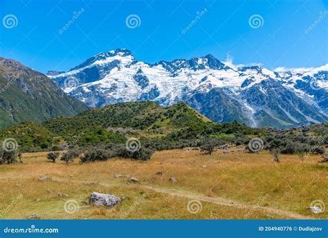 Mount Sefton at Aoraki / Mount Cook National Park in New Zealand Stock ...