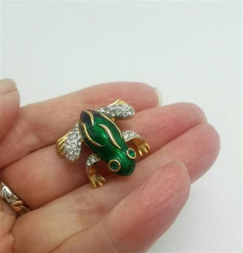 Attwood And Sawyer Green Frog 22 Gold Plated Enamel S Gem