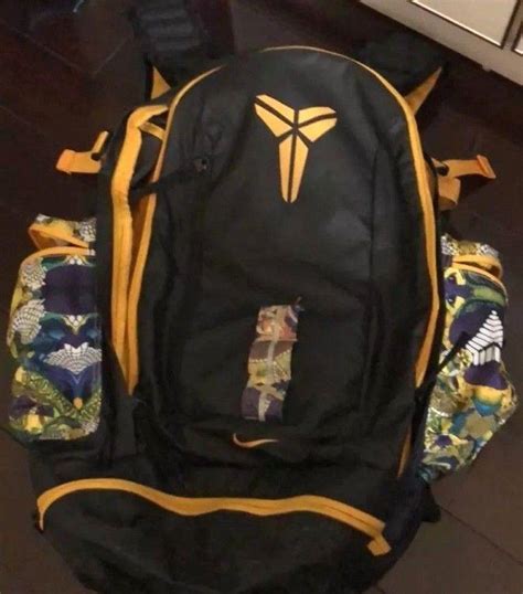 Nlke Kobe Mamba Xi Basketball Backpack Black Yellow La Lakers Ba5059