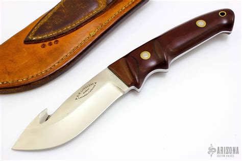 Gut Hook Skinner Arizona Custom Knives